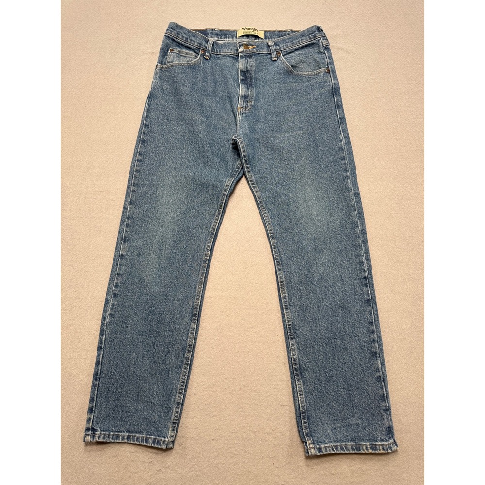 Y2K Wrangler Jeans Men's 35x30 Blue Medium‎ Wash Straight Leg Relaxed Western